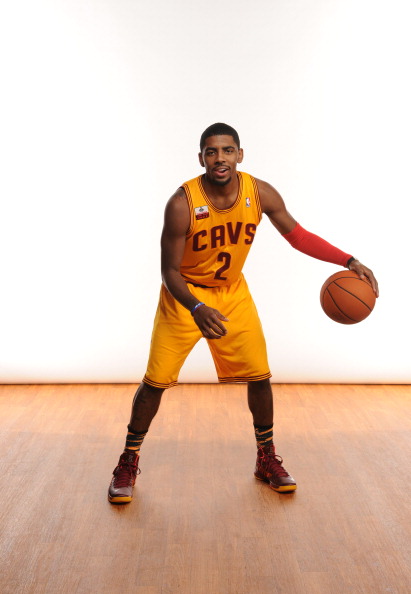 亚特兰大vs热那亚首发：卢克曼替补！德凯特拉雷、卡博尼在列（亚特兰大战热那亚首发出炉：德凯特拉雷、卡博尼入选，卢克曼替补待命）