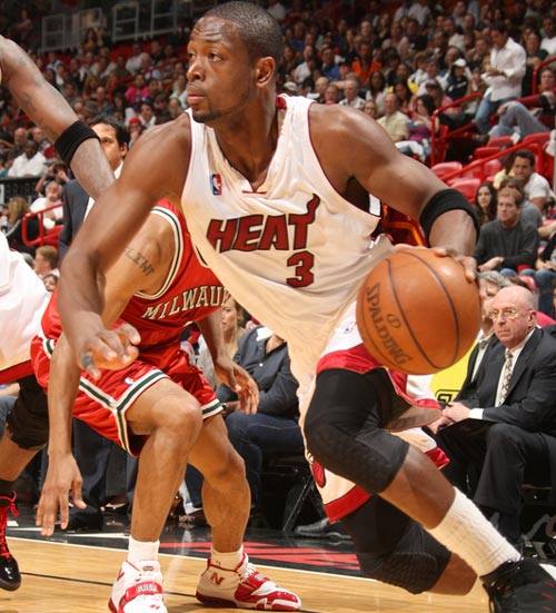 TA：此前弗兰克最大优势在于战术灵活性，但如今却成了短板（TA：弗兰克昔日以战术多变见长，如今却成了软肋）