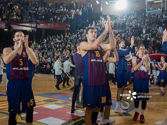 罗马诺&莫雷托：米兰接近签下20岁哥伦比亚后卫阿里萨拉（罗马诺与莫雷托：AC米兰即将完成20岁哥伦比亚后卫阿里萨拉的签约）