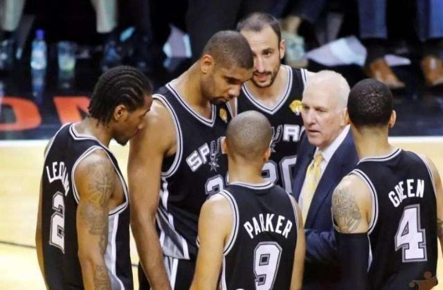 TA：利物浦签不下伊萨克也不会盲目买人；斯洛特想补充中后卫（TA：即便无缘伊萨克，利物浦也不盲目引援；斯洛特盼补强中后卫）