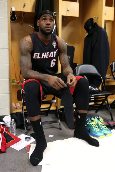 过去4年，足坛仅姆巴佩一人每年均入选FIFPro年度最佳阵容（近四年仅姆巴佩连续入选FIFPro年度最佳阵容）